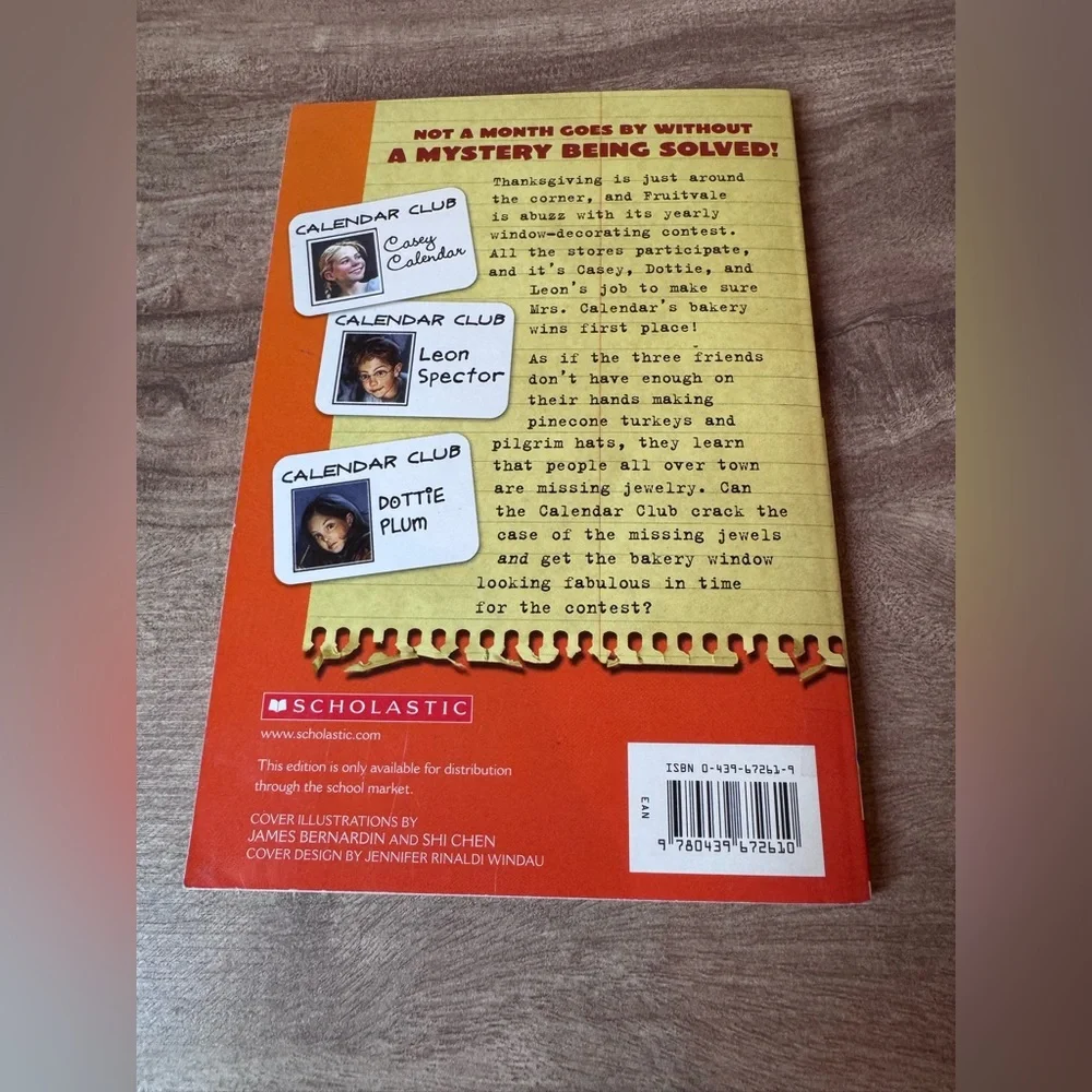 Case of the Thanksgiving Thief by Nancy Star Paperback